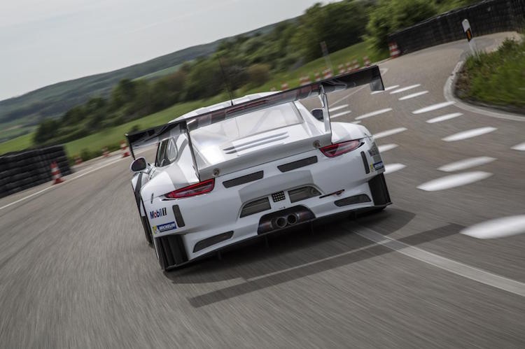 Soi xe dua “khung” Porsche 911 GT3 R tri gia hon 10 ty-Hinh-7